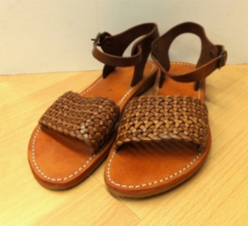 marokkolaiset-nahka-sandaalit-kengat-JA-214-1.JPG&width=280&height=500