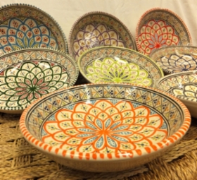 marokkolainen-keramiikka-lautanen-astia-KE-1031-ryhma.JPG&width=280&height=500